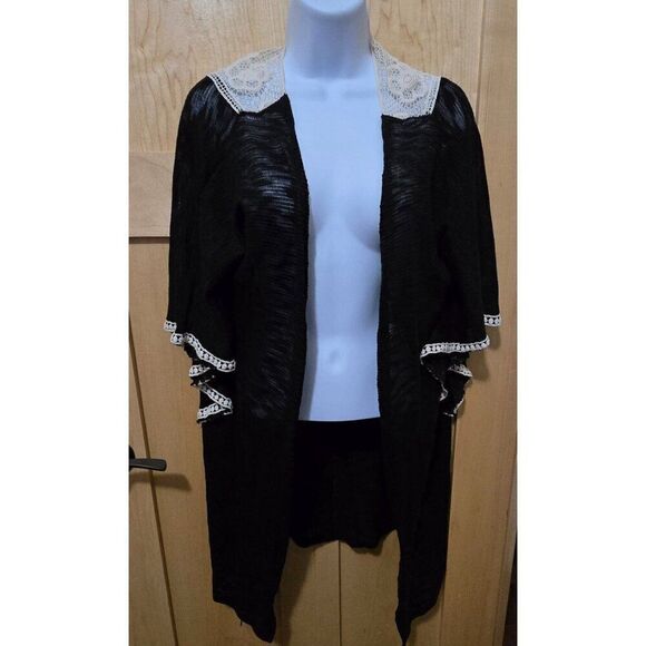 Vintage Starlet Black Cardigan With Lace Collar & Trim - Picture 2 of 9